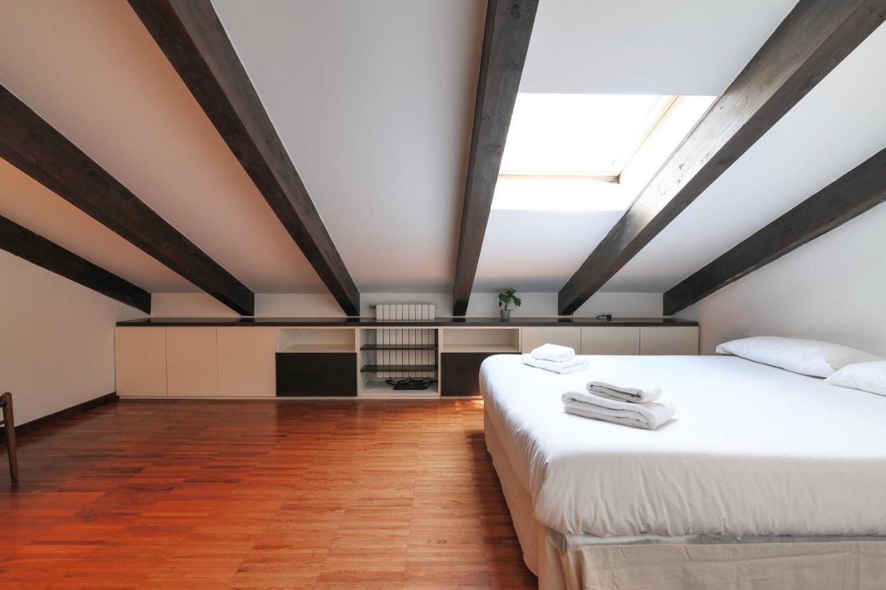 Primopiano - Alzaia Apartamento Milão Exterior foto