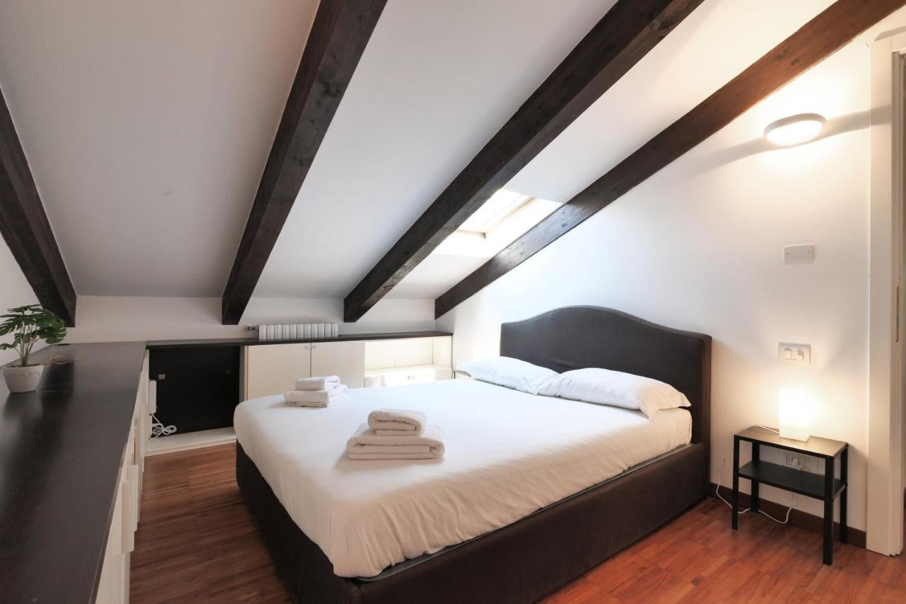 Primopiano - Alzaia Apartamento Milão Exterior foto